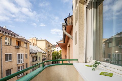 Eladó Lakás 1136 Budapest 13. kerület , Felújított, napfényes lakás a Szent István Park közelében