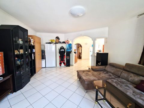 Eladó Ház 9231 Máriakálnok Táncsics utca közelében 