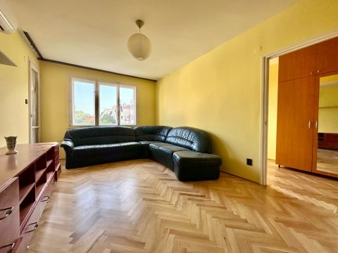 Kiadó Lakás 1032 Budapest 3. kerület , Kiscelli utca a Bécsi úthoz közel