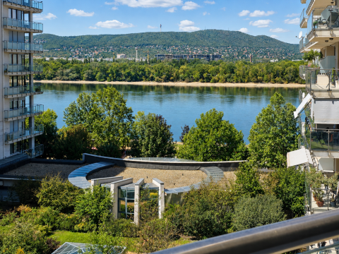 Eladó Lakás 1138 Budapest 13. kerület , XIII. Marina part, panorámás 3 szobás duplakomfortos 2012-es