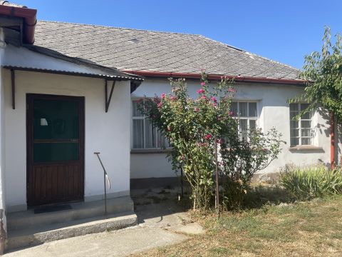 Eladó Ház 6343 Miske , csendes utcájában