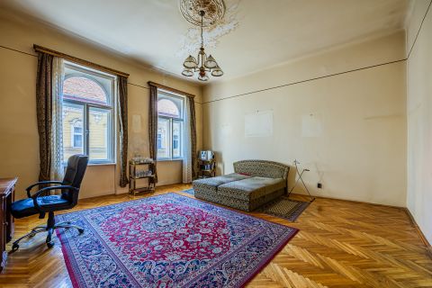 Eladó Lakás 1068 Budapest 6. kerület 