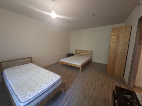 Eladó Lakás 2100 Gödöllő Garázs és lakás a Fácán soron