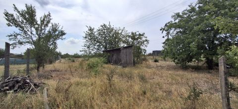 Eladó Telek 2330 Dunaharaszti , Dunaharasztin az Újhegyidülőn telek eladó.