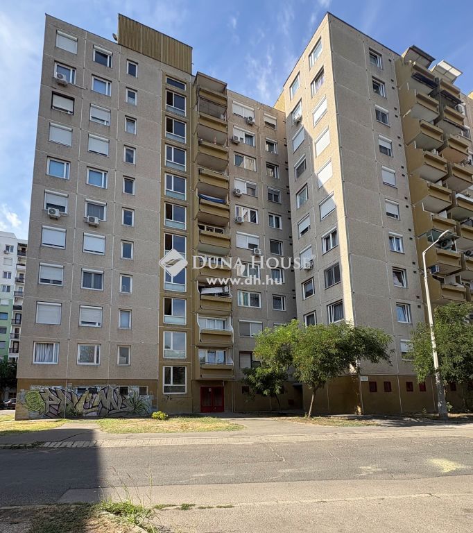 Eladó Lakás Budapest XXI. kerület, 