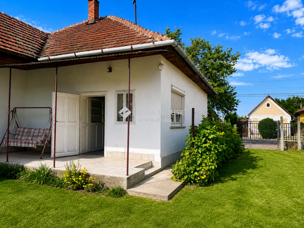 For sale House 2134 Sződ, 