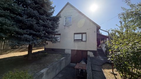 Eladó Ház 1171 Budapest 17. kerület , Önálló családi ház kertvárosi környezetben, Szárazhegyen