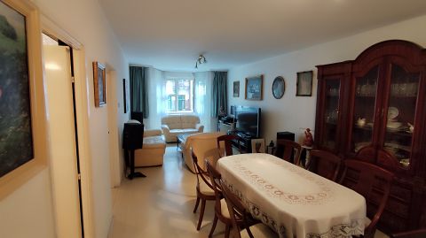 Eladó Lakás 1136 Budapest 13. kerület , Kiváló lehetőség Újlipótvárosban, saját parkolóval!