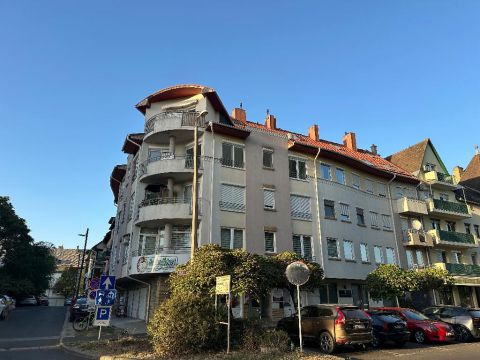 Eladó Lakás 4246 Nyíregyháza , 4400 Nyíregyháza, Belváros