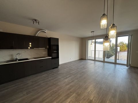 Kiadó Lakás 6000 Kecskemét 