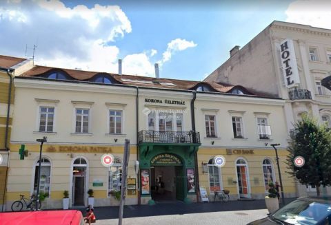 Kiadó Üzlethelyiség 9400 Sopron , Korona üzletházban kiadó földszinti 20m2-es helyiség