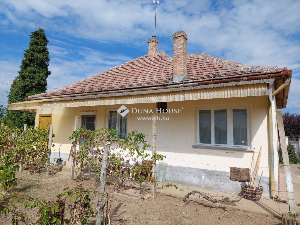 6525 Hercegszántó — 1/22