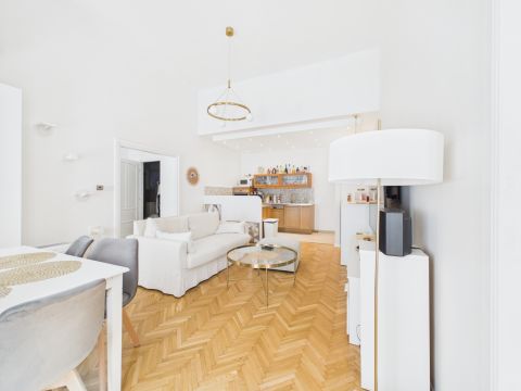 Eladó Lakás 1072 Budapest 7. kerület 