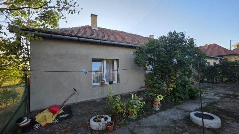 Eladó Ház 2740 Abony Nincs utca