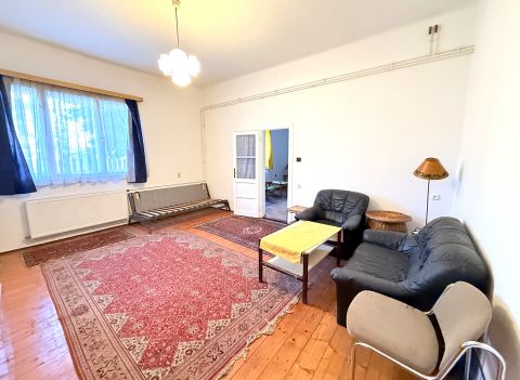 Eladó Ház 1183 Budapest 18. kerület Saját udvarral,3 szobás, azonnal költözhető ház