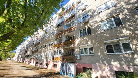 Eladó Lakás 1148 Budapest 14. kerület , Nagy Lajos utcában