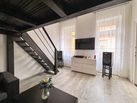 Eladó Lakás 1077 Budapest 7. kerület Szépen felújított lakás klímával a Bethlen Gábor térnél