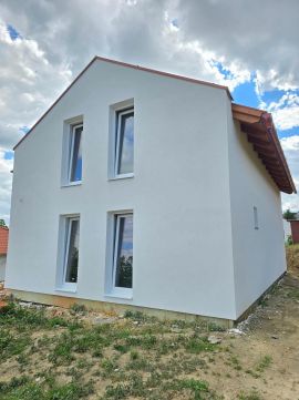 Eladó Ház 7635 Pécs Pécs Donátusban 4 hálószobás családi ház