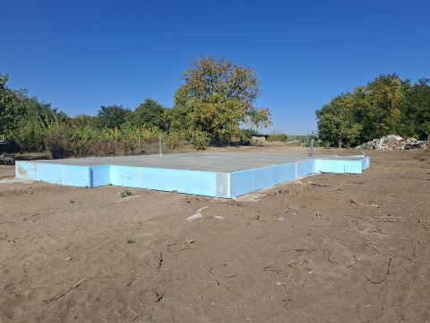 Eladó Ház 2242 Sülysáp SÜLYSÁP KÖZPONTBAN,nyugodt utcában.