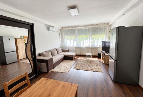 Eladó Lakás 1045 Budapest 4. kerület , 1045 Budapest 4, Újpest