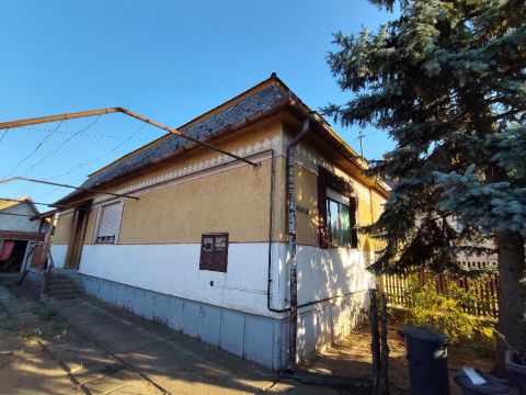 Eladó Ház 4243 Téglás , 4243 Téglás, Belterület