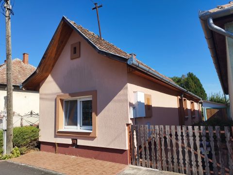 Eladó Ház 8712 Balatonújlak 