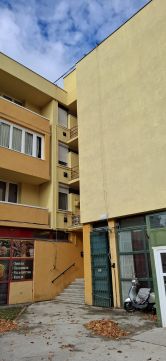Eladó Lakás 8200 Veszprém 