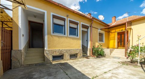 Eladó Ház 9600 Sárvár , Sárvár